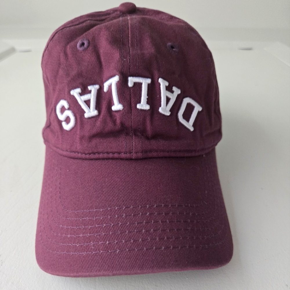 UPSIDE DOWN DALLAS HAT TRUE BRVND